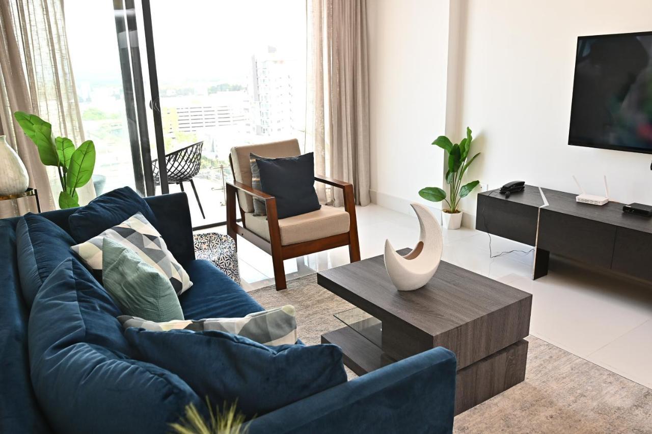Piantini'S Skylight Apartment Санто Доминго Екстериор снимка